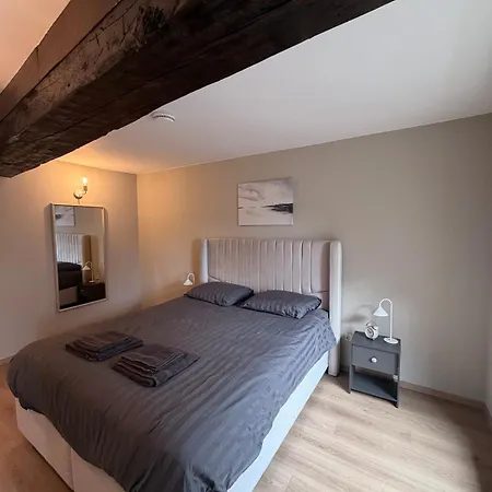 Cosy Centre Of
